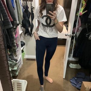 Size 4 navy blue lulu al the right places tight